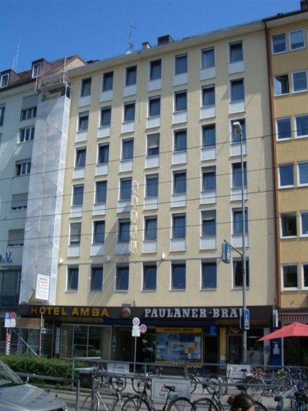 Amba Hotel 3*